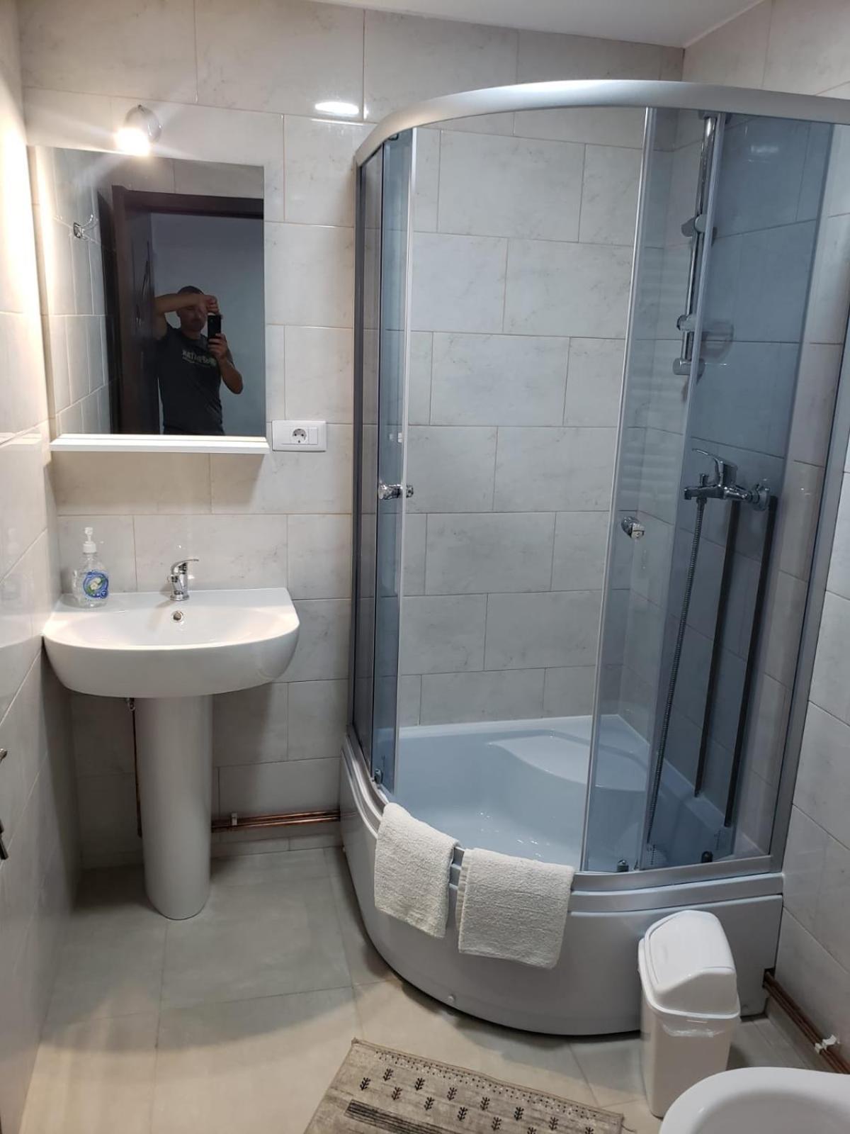Hotel Casa Nicoleta Gura Humorului Habitación foto
